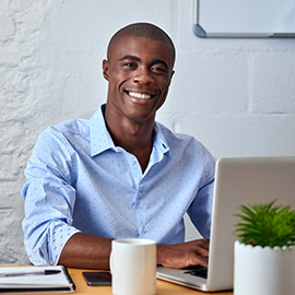 How to Find an Internship While Pursuing an Online Business Degree