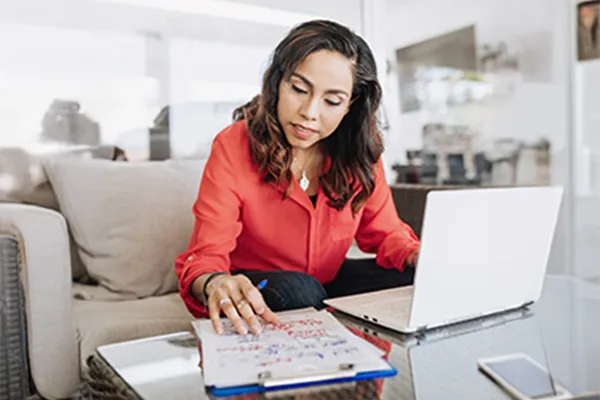 woman on laptop